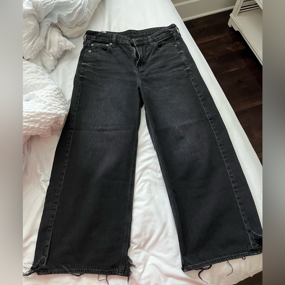 AE Strigid Super High Waisted Baggy Wide Leg Ankle Jean